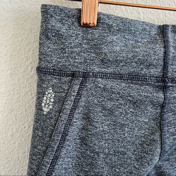 Free People Movement Heathered Open Side Detail Active Workout Pants Tights XS - Picture 6 of 10